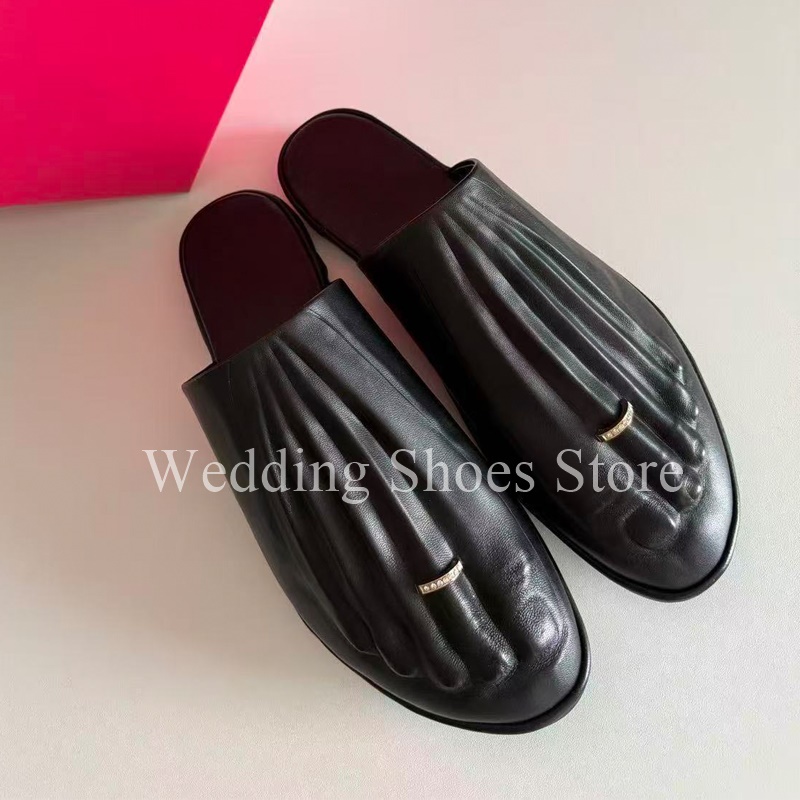 Women Fashion Rings - Fashion Novelty Designer Style Slippers Foot