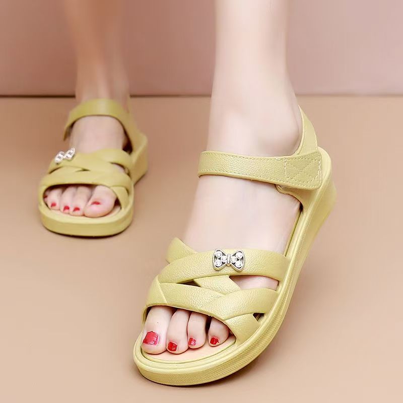 Middle Aged And Elderly Women  - Women'S Fashion Middle Ages review and price