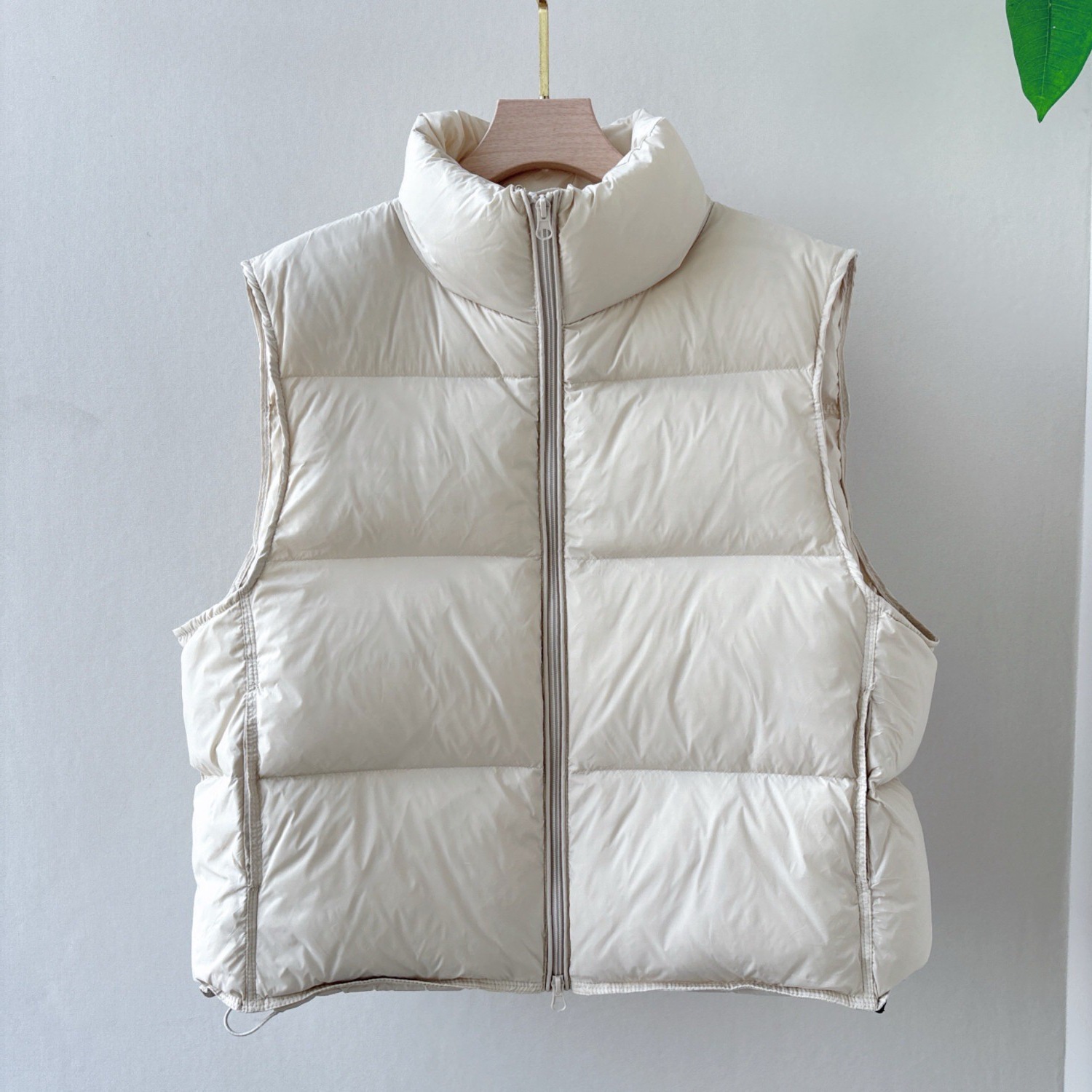 Winter Short Down Sleeveless V - Women'S Fashion Quilted Jacket review and price